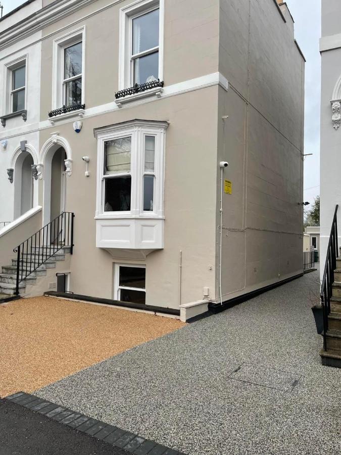 Cheltenham Central Apartment, Parking, Close Bars & Restaurants Челтенхам Экстерьер фото