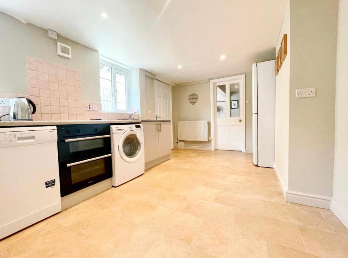 Cheltenham Central Apartment, Parking, Close Bars & Restaurants Челтенхам Экстерьер фото